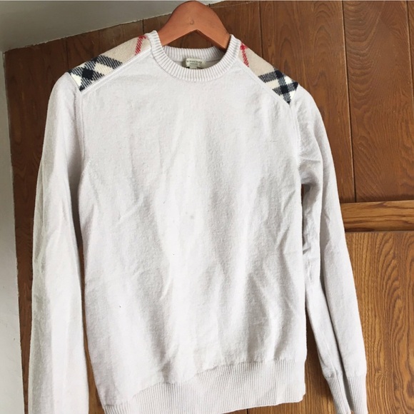 Burberry Other - Burberry White Sweater